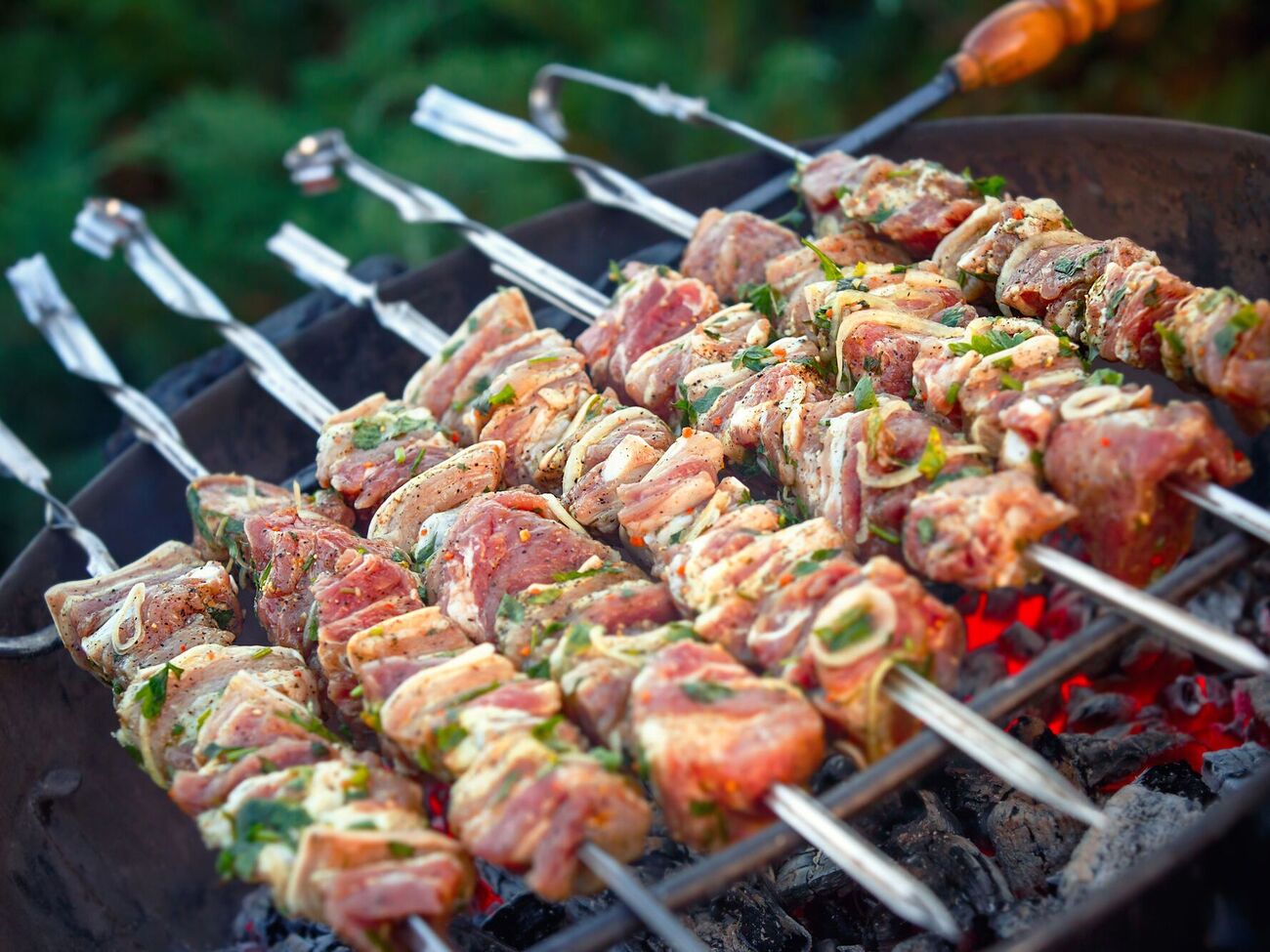 Такой шашлык имеет несколько слоев