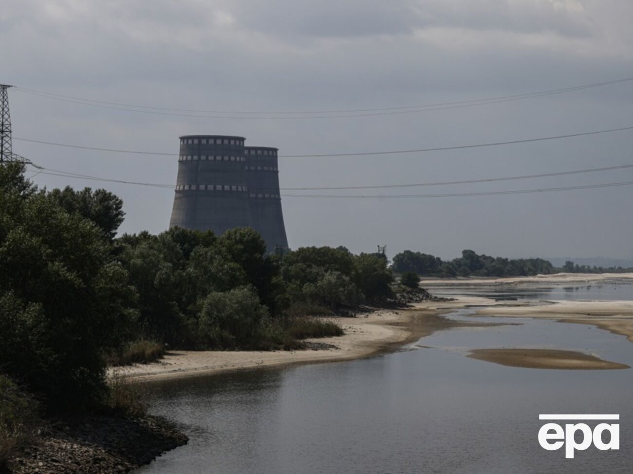 Компания "Энергоатом" требует немедленного освобождения работников ЗАЭС из российского плена и возвращения станции под контроль Украины