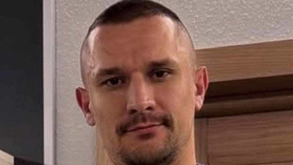 Цимбалюк рассказывал, что его самым любимым десертом является торт "Монастырская изба"