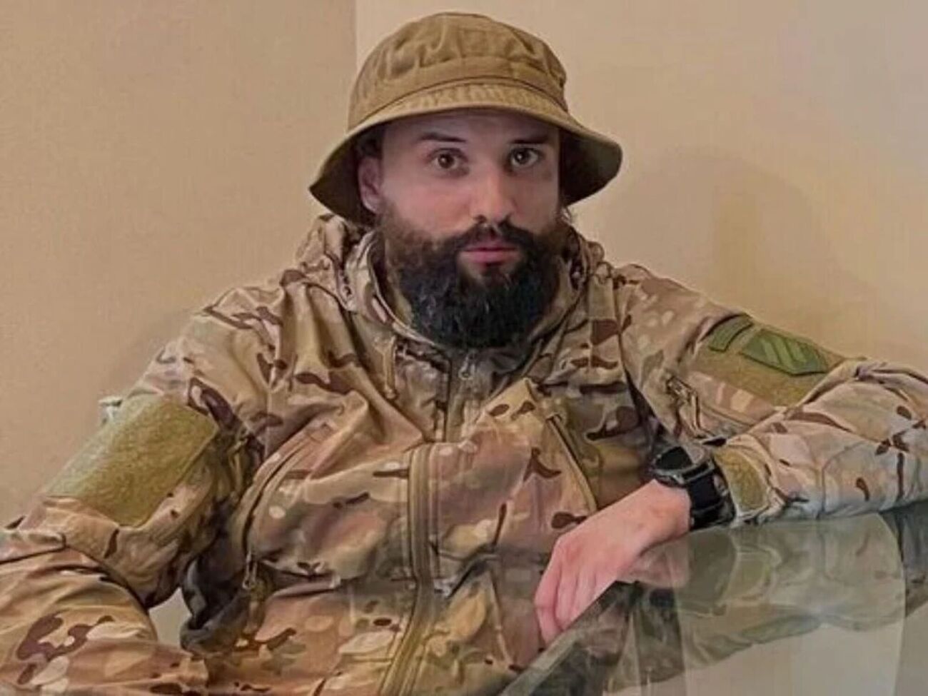 Розовий повідомив, що розлучається із дружиною, 14 травня