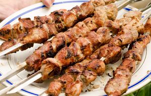 Для маринаду знадобиться газована вода