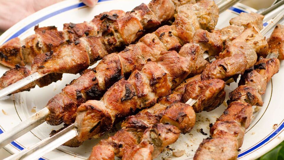 Для маринаду знадобиться газована вода