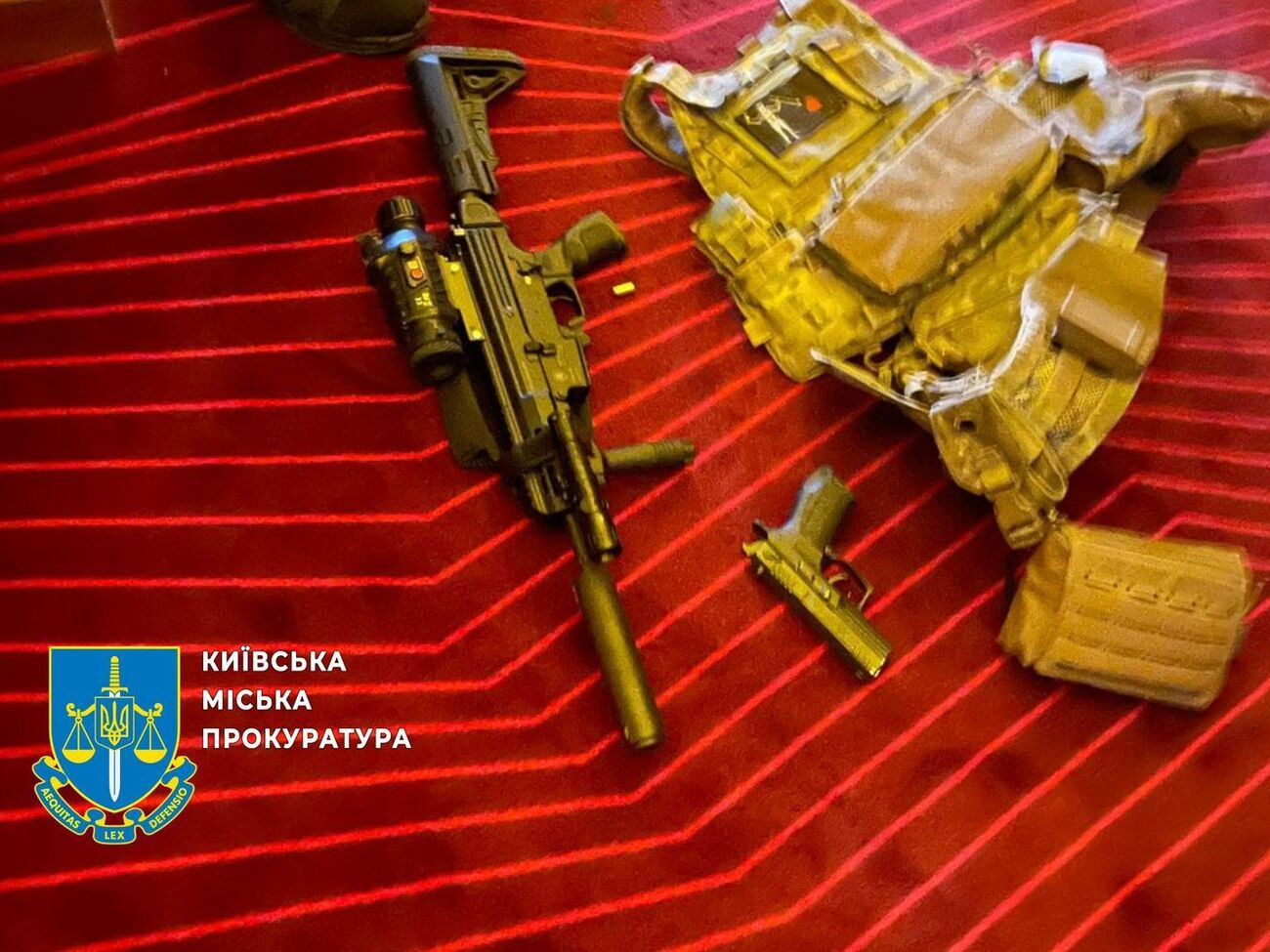 Мужчина начал стрелять после прибытия полиции