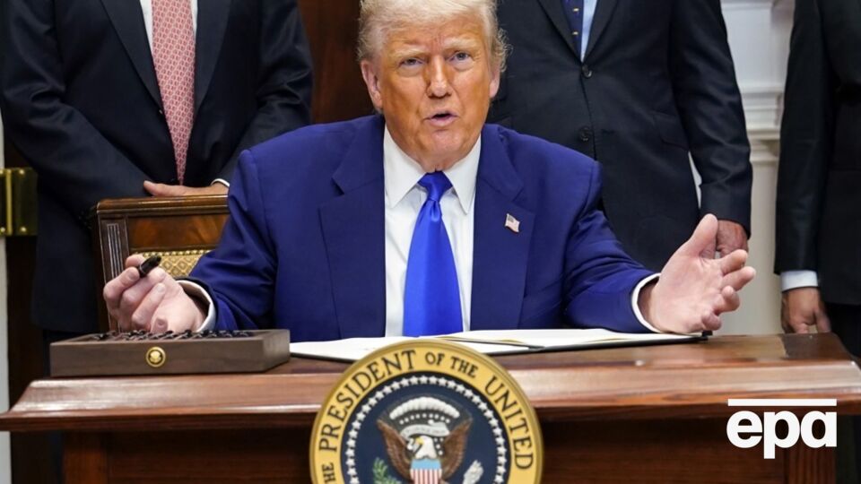 Трамп должен ответить Путину, считает CNN