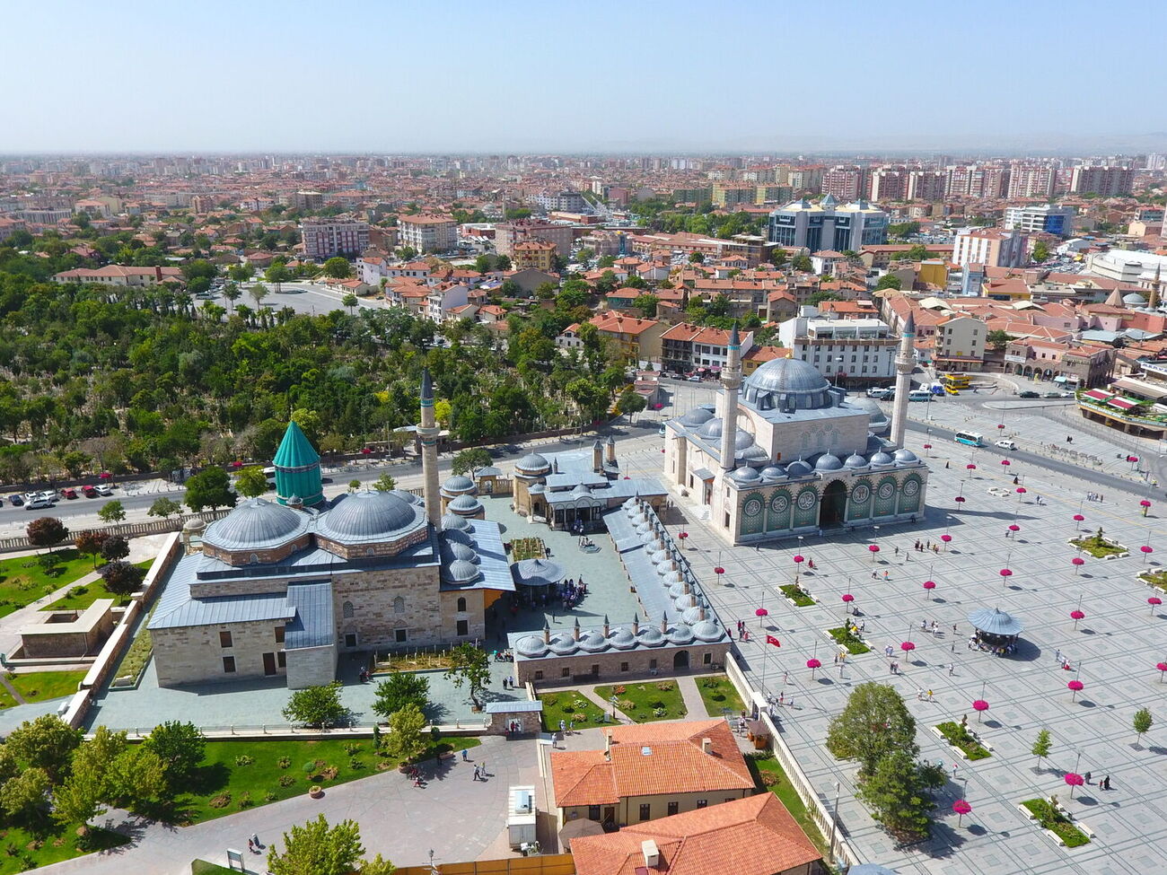 По данным геологической службы США (USGS), очаг землетрясения – на глубине 10 км