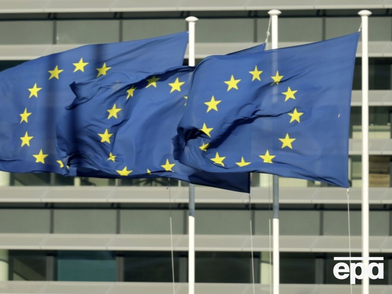 Далі пропозицію щодо мит винесуть на голосування на наступному пленарному засіданні Європарламенту, яке відбудеться в Брюсселі у четвер, 22 травня