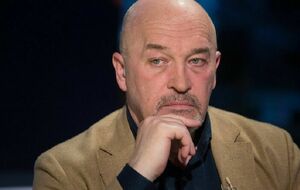 Антикоррупционная вертикаль показала, что может быть прямой, но только на бумаге