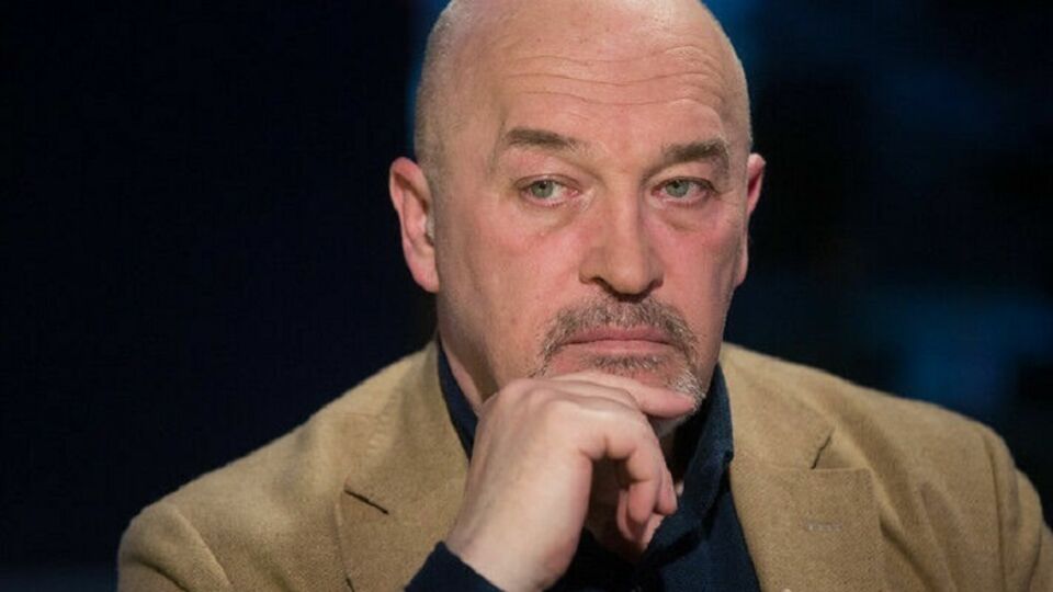 Антикоррупционная вертикаль показала, что может быть прямой, но только на бумаге