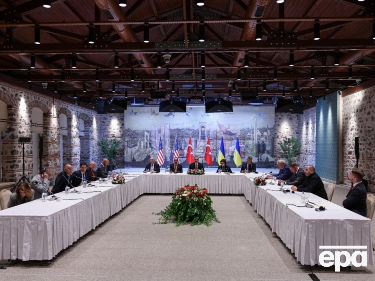 За даними джерела, Росія почала висувати вимоги перед переговорами