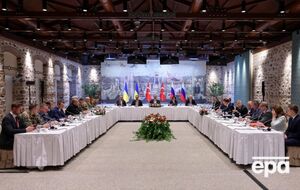 По словам осведомленного источника, глава российской делегации заявил о якобы готовности Москвы воевать "столько, сколько понадобится"