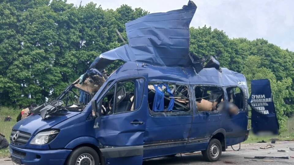 РФ направила на автобус беспилотник