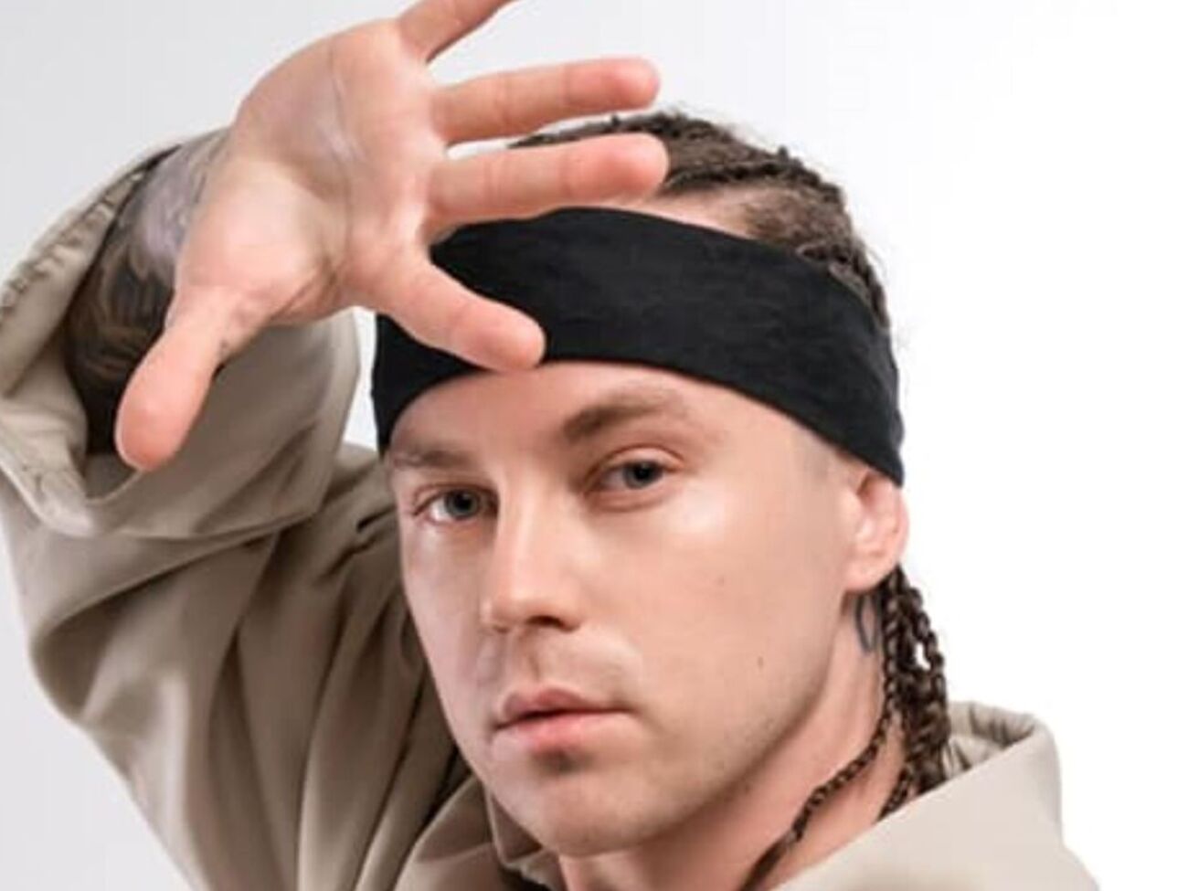 Пивоваров: Тема работы "Терпи" – вне времени, но, по-моему, особенно актуальна сейчас