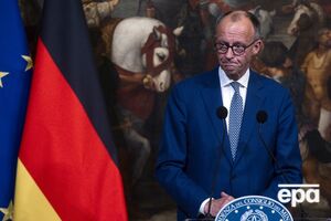 Мерц зазначив, що зараз ситуація в Україні не передбачає інших обговорень, окрім припинення вогню з боку Росії