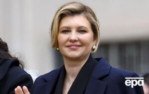 Свой образ в Ватикане Зеленская дополнила солнцезащитными очками