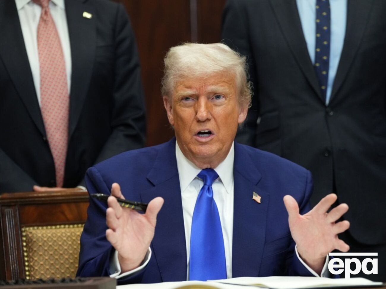 Трамп прокомментировал разговоры с Путиным и Зеленским