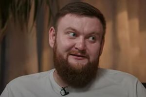 По словам Жогло, сейчас за один раз он съедает не больше 150 г