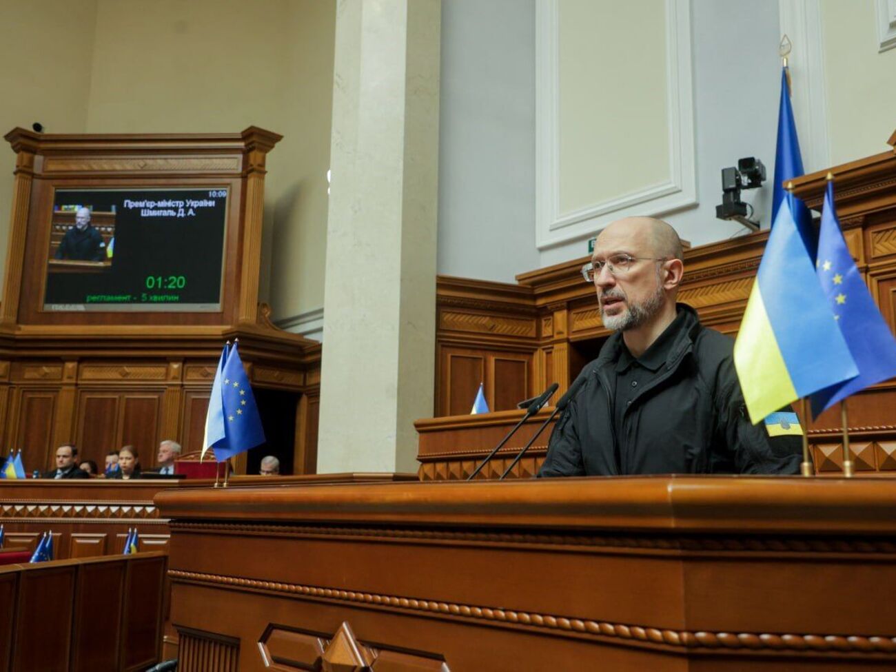 Шмигаль щодо угоди про надра: Перші 10 років прибутки фонду не виводяться з України, а реінвестуються в Україну