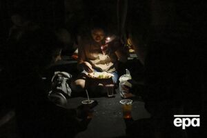 По словам спикера президента Индонезии, блэкаут произошел из-за повреждения кабеля, соединяющего Бали с Явой