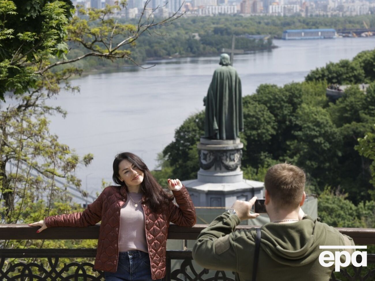 В Киеве 20 мая будет до +17 °С