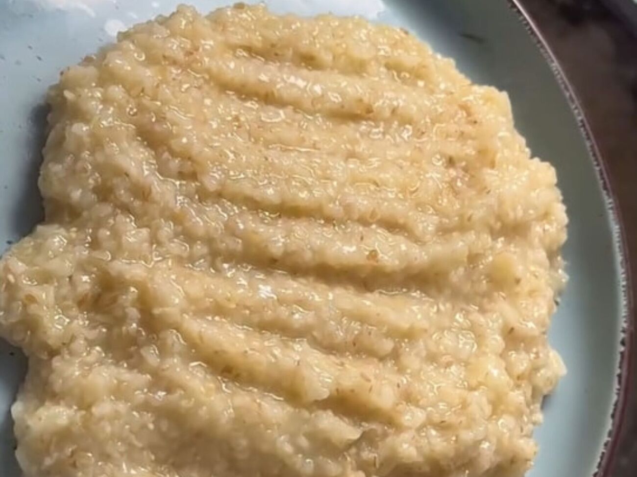 Готовую кашу нужно закутать в одеяло и оставить на 40 минут