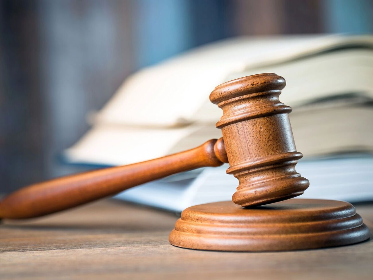 Также Сивковичу инкриминируют участие в преступной организации