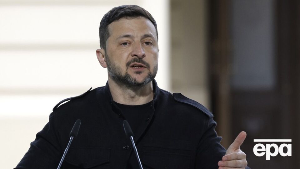 Также Зеленский проинформировал главу ЕК о своем разговоре с Трампом