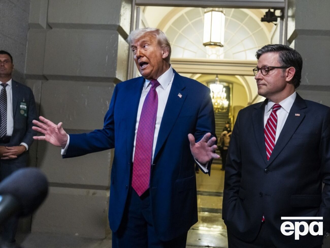 Трамп, по данным источников Axios, шокировал европейских лидеров оценкой переговоров с Путиным