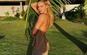 Білодід: Блакитна лагуна