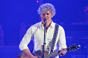 Мирзоян во время концерта презентовал композиции из альбома, который был создан с украинскими военнослужащими