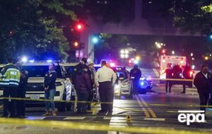 Начальниця поліції Вашингтона Памела Сміт заявила, що співробітники посольства виходили із заходу в музеї, стрілок чекав на них і відкрив вогонь по групі із чотирьох осіб