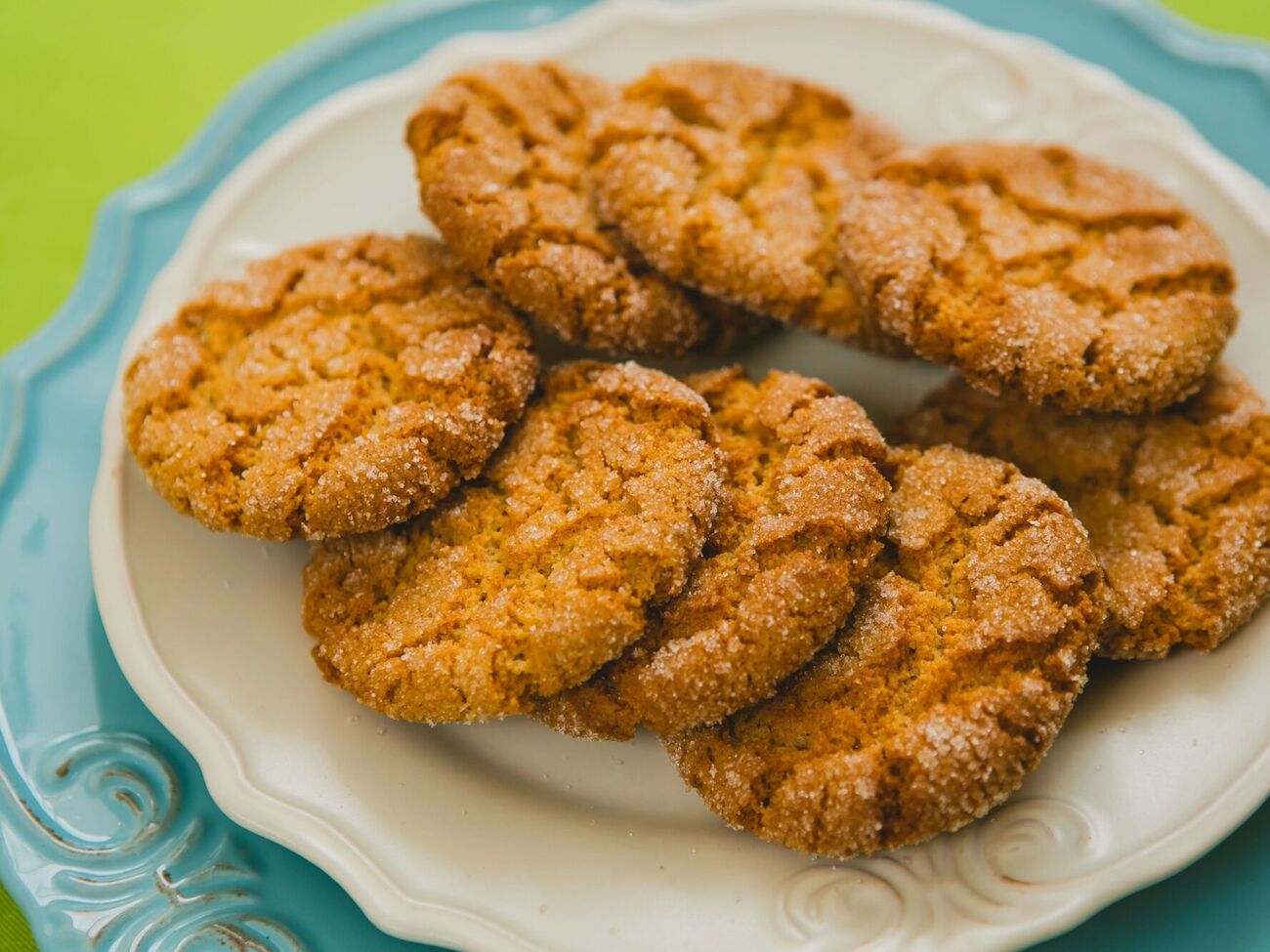 Печенье можно подать с молоком