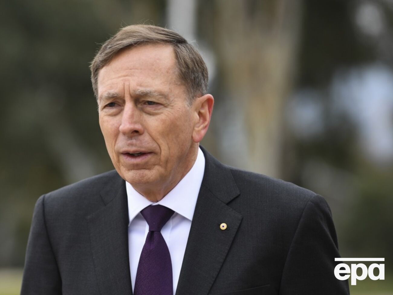 Петреус: Україна демонструє готовність до переговорів, Росія, очевидно, ні