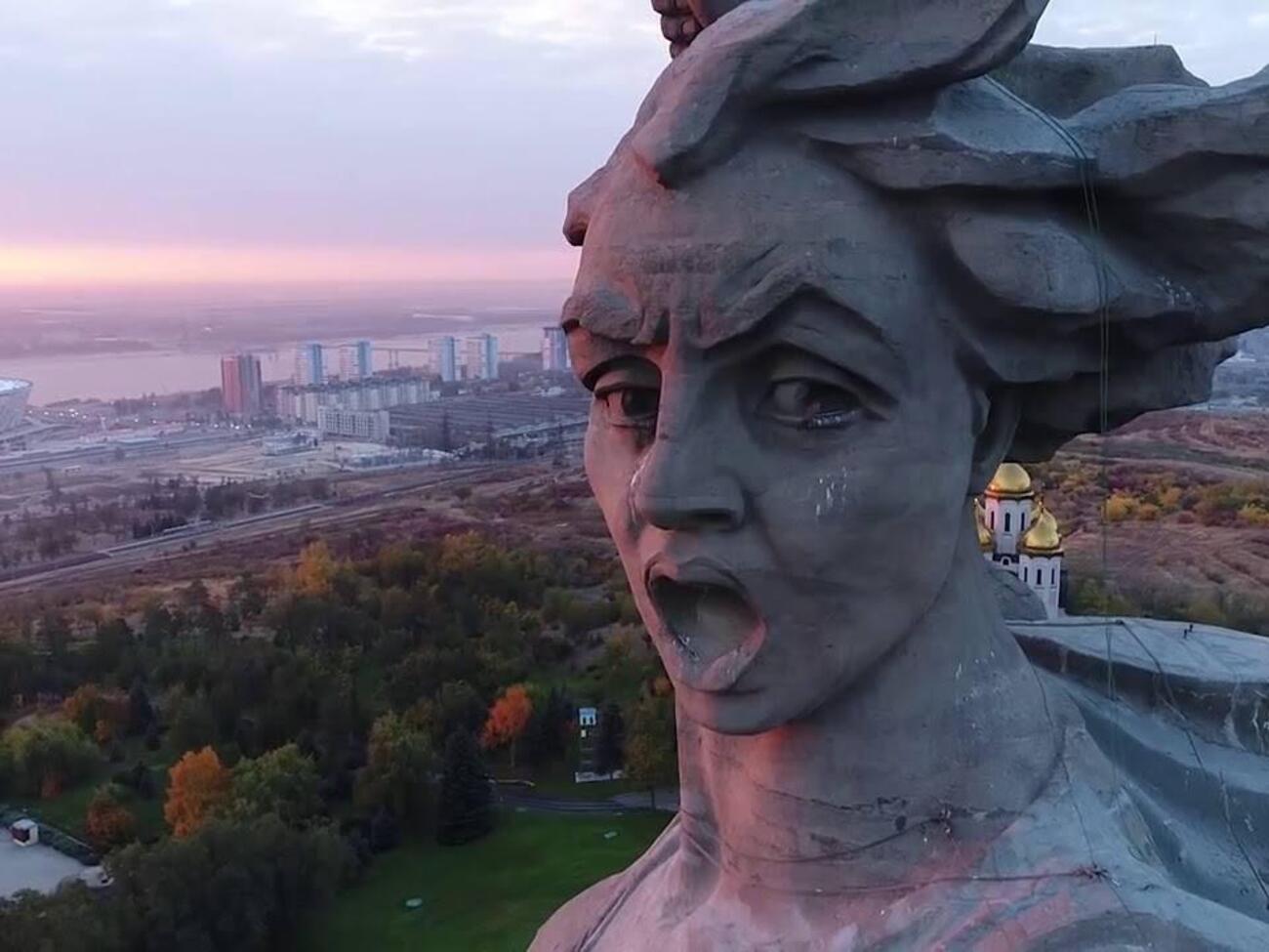 По данным росСМИ, умерший мог быть участником экскурсии, возможно, незаконной