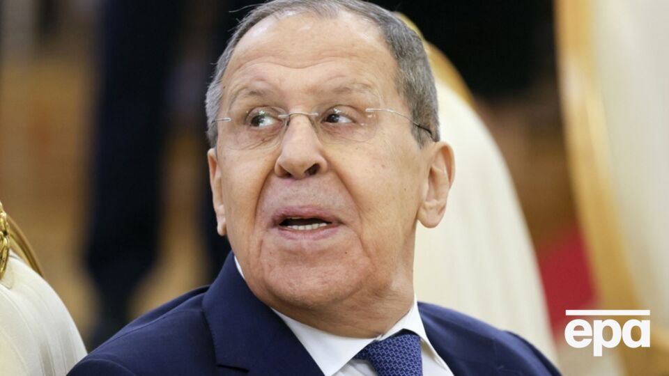 За словами Лаврова, "однією з першопричин конфлікту" є нібито "курс на знищення Української православної церкви"