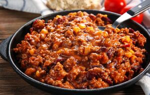 Закарпатский гуляш готовят с фасолью