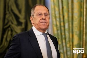Днем Лавров говорил, что РФ "уже фактически составляет" проект документа, а через несколько часов заявил о его "завершении"
