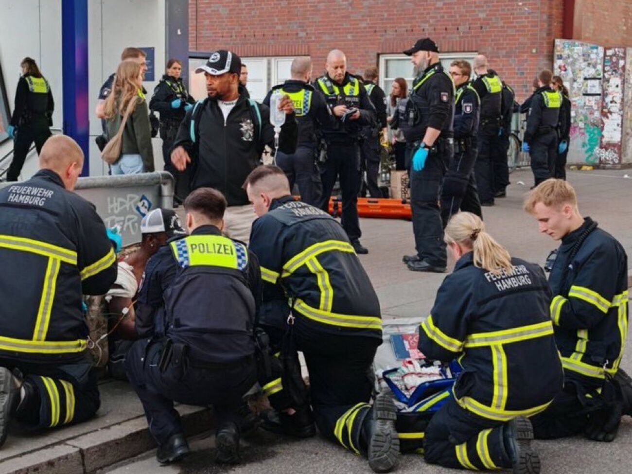 Пострадали 12 человек