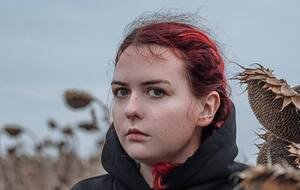 Полищук: Негде было спрятаться, поэтому всхлипывала в прическу сестры