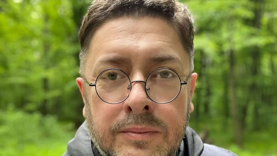 21 января 2022 года Суханов сообщил, что получил украинский паспорт