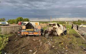 Авария произошла на автодороге М-30, возле поселка Новоархангельск Головановского района в 05.20