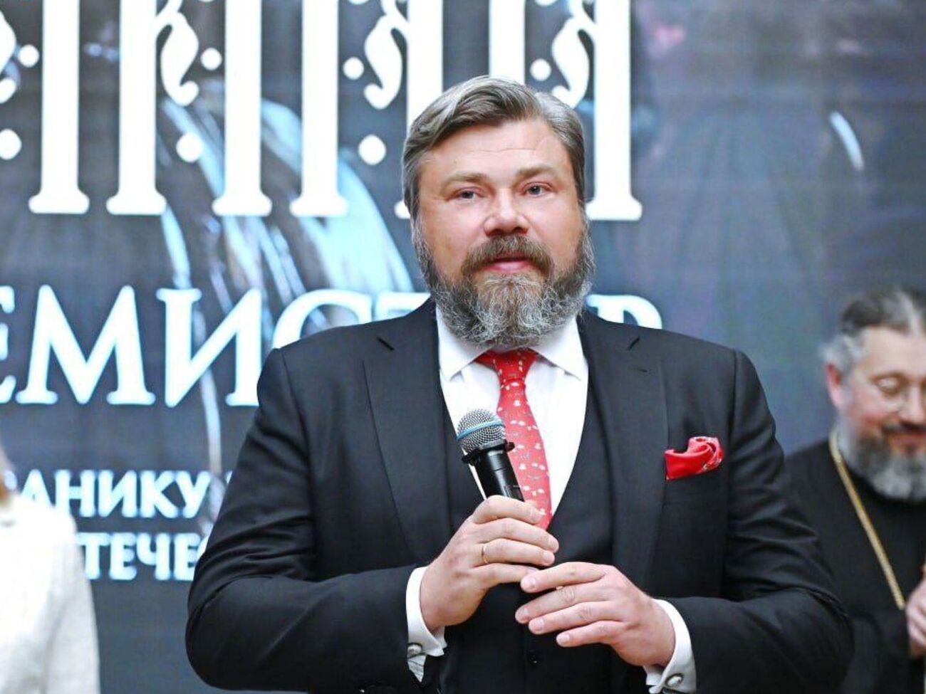 Малофеев агитирует, чтобы россиян, родившихся после 1995 года, содержали их дети