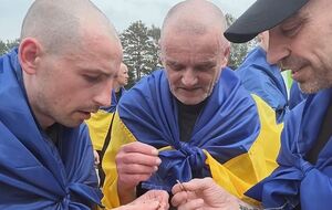 По словам омбудсмена, вернулось значительное количество попавших в плен в 2022 году украинских защитников