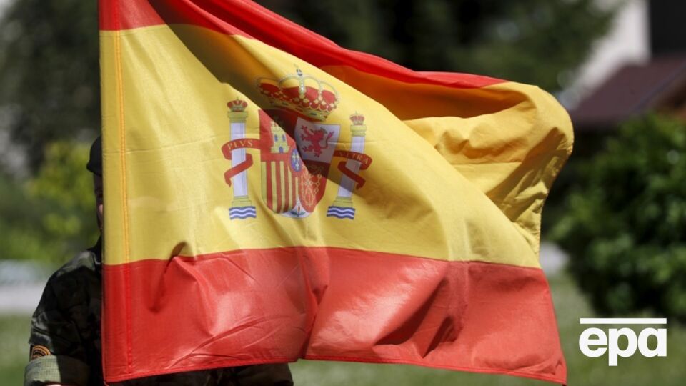 Как пишет FT, Испания в 2025 году лишь достигла установленного порога в размере 2% расходов от ВВП на оборону