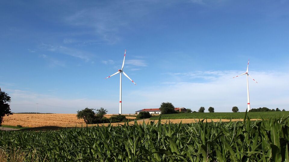 Уровень оплаты электроэнергии, произведенной в 2024 году, сейчас составляет 88,3%