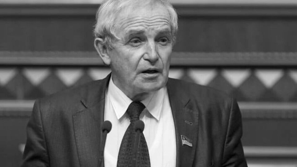 В 1956 году Гнаткевич был условно осужден за "антисоветскую агитацию" – принципиальную позицию в отстаивании свобод и национальной идентичности украинского народа