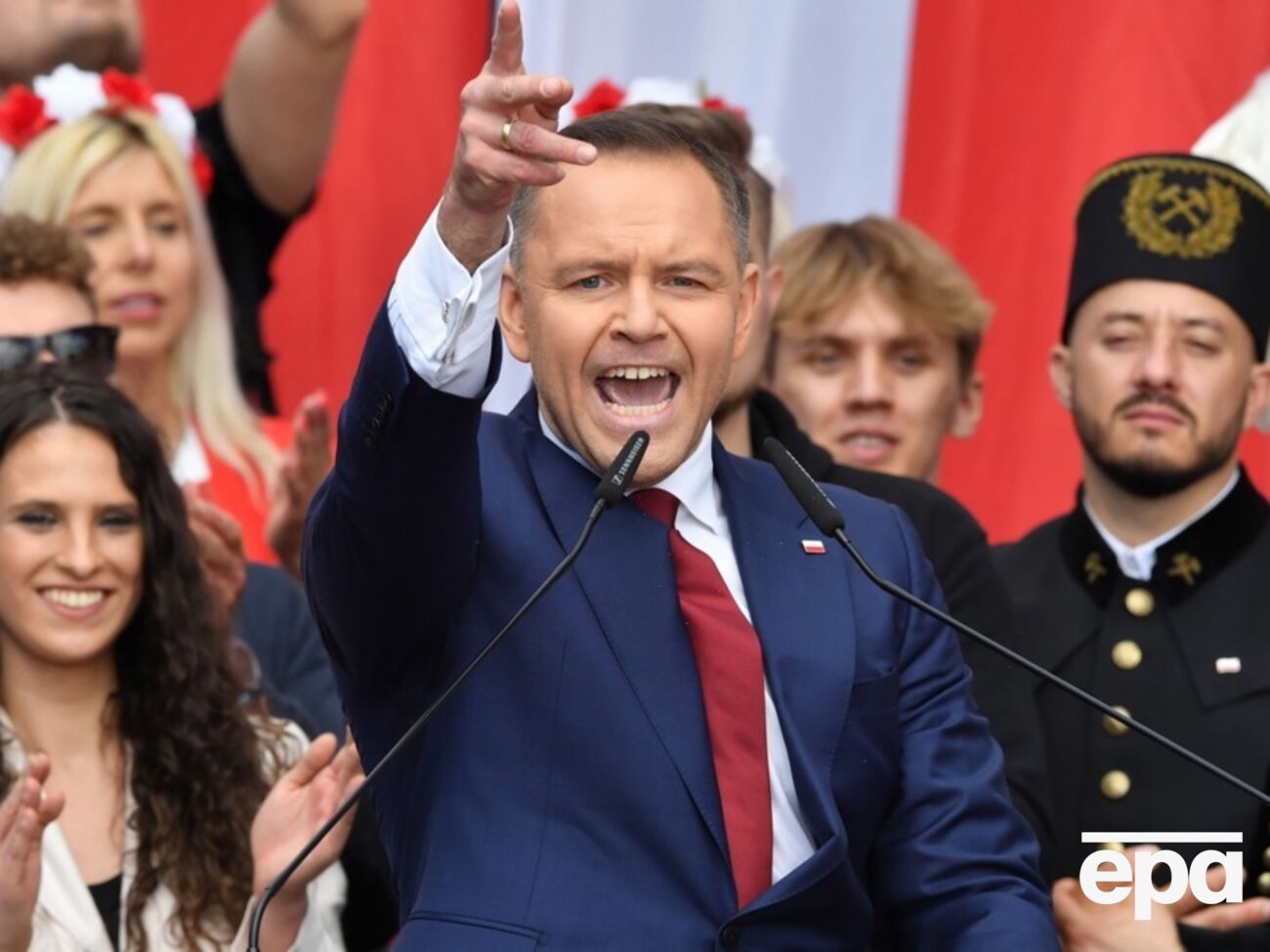 Навроцкий заявил, что подаст в суд на СМИ