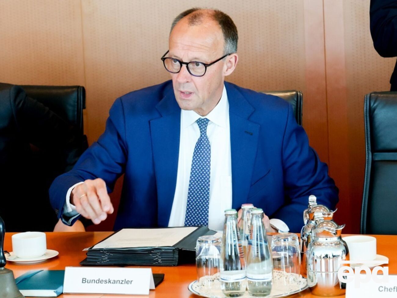 Мерц напомнил о торможении обоими государствами санкционной политики ЕС в отношении России