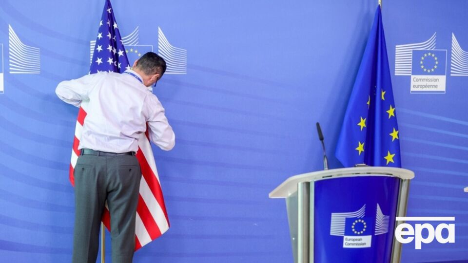 Теперь неясно, как ЕС и США намерены в дальнейшем согласовывать дополнительные пакеты санкций против РФ, отметили СМИ