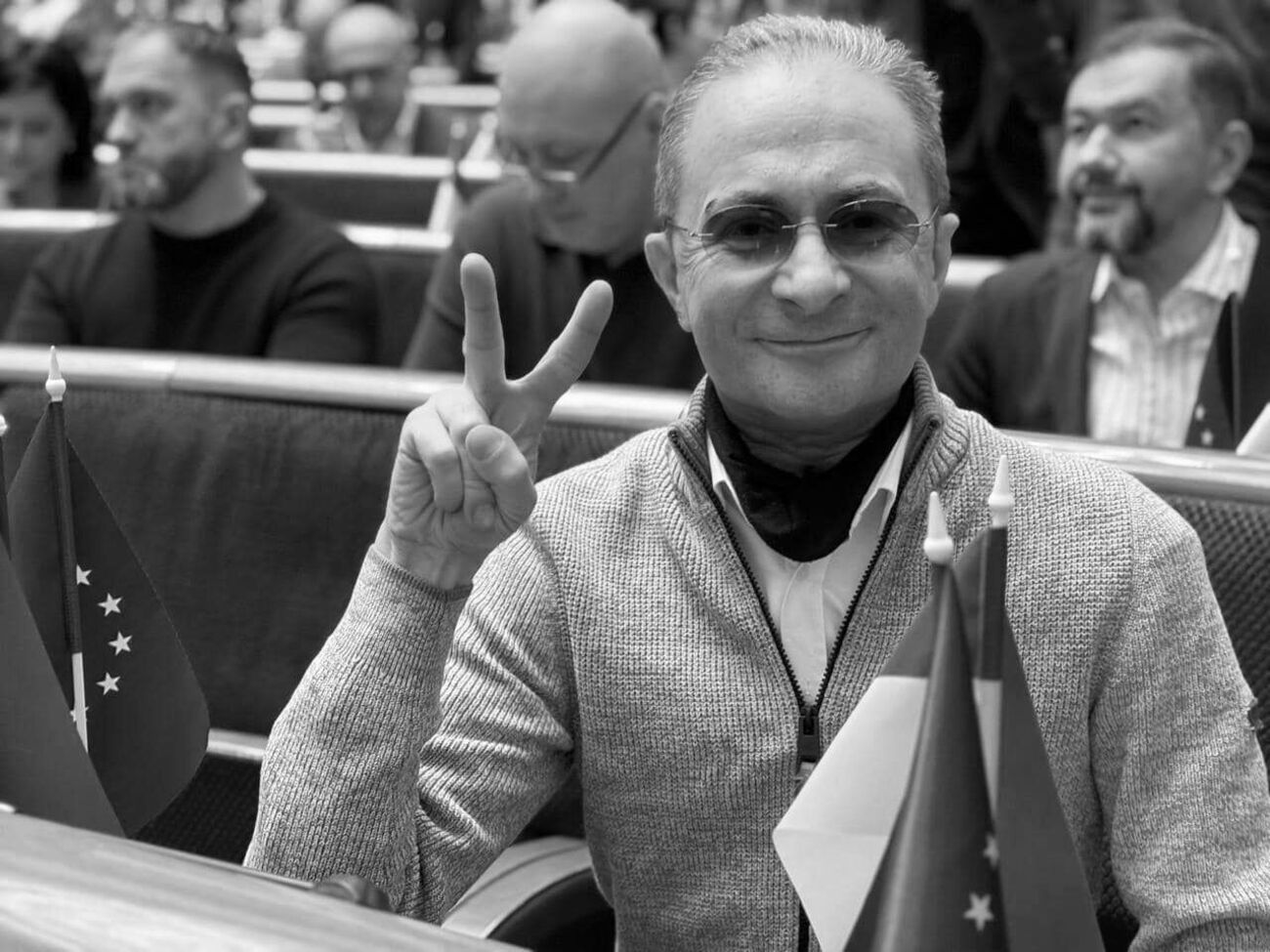 Швец боролся с онкологией, говорят его коллеги