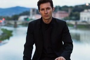 Дуров подчеркнул, что это сотрудничество предполагает распространение чат-бота Grok среди пользователей мессенджера